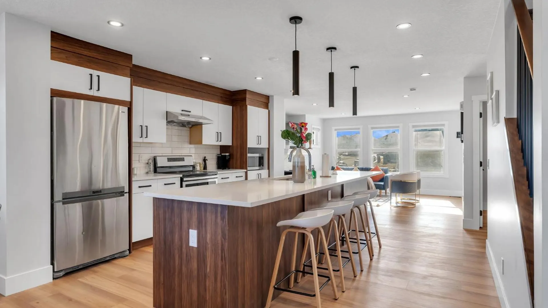 Your Pleasant Stay In 3 Bedroom House In Saddle-Ridge Calgary Holiday home