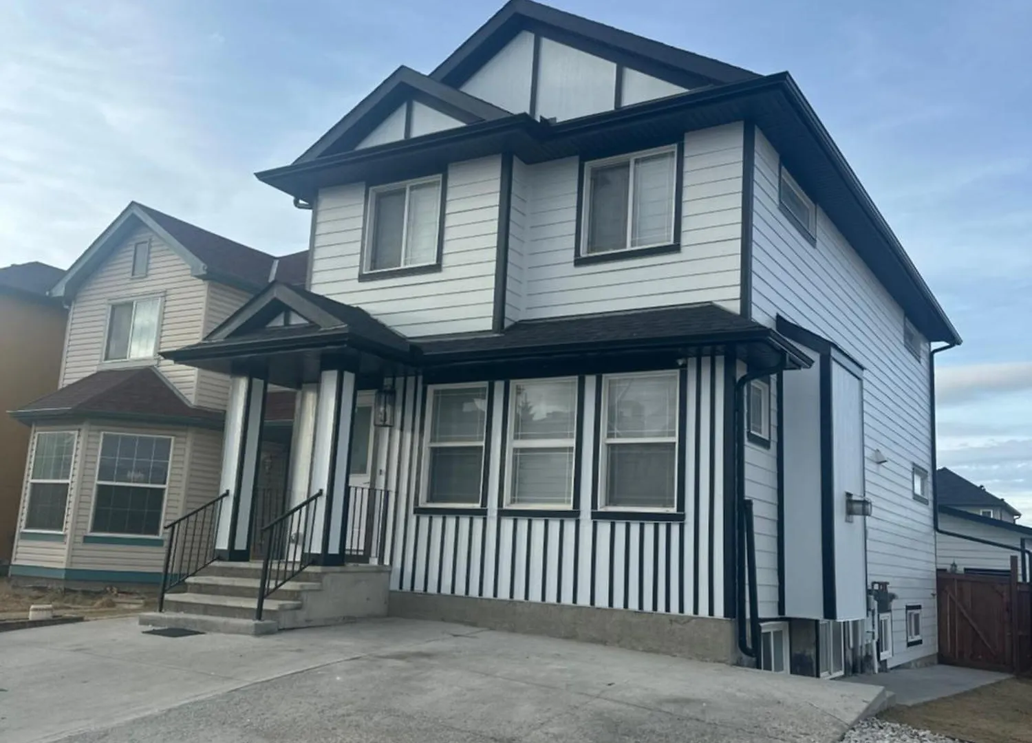 Your Pleasant Stay In 3 Bedroom House In Saddle-Ridge Calgary 0*,  Canada